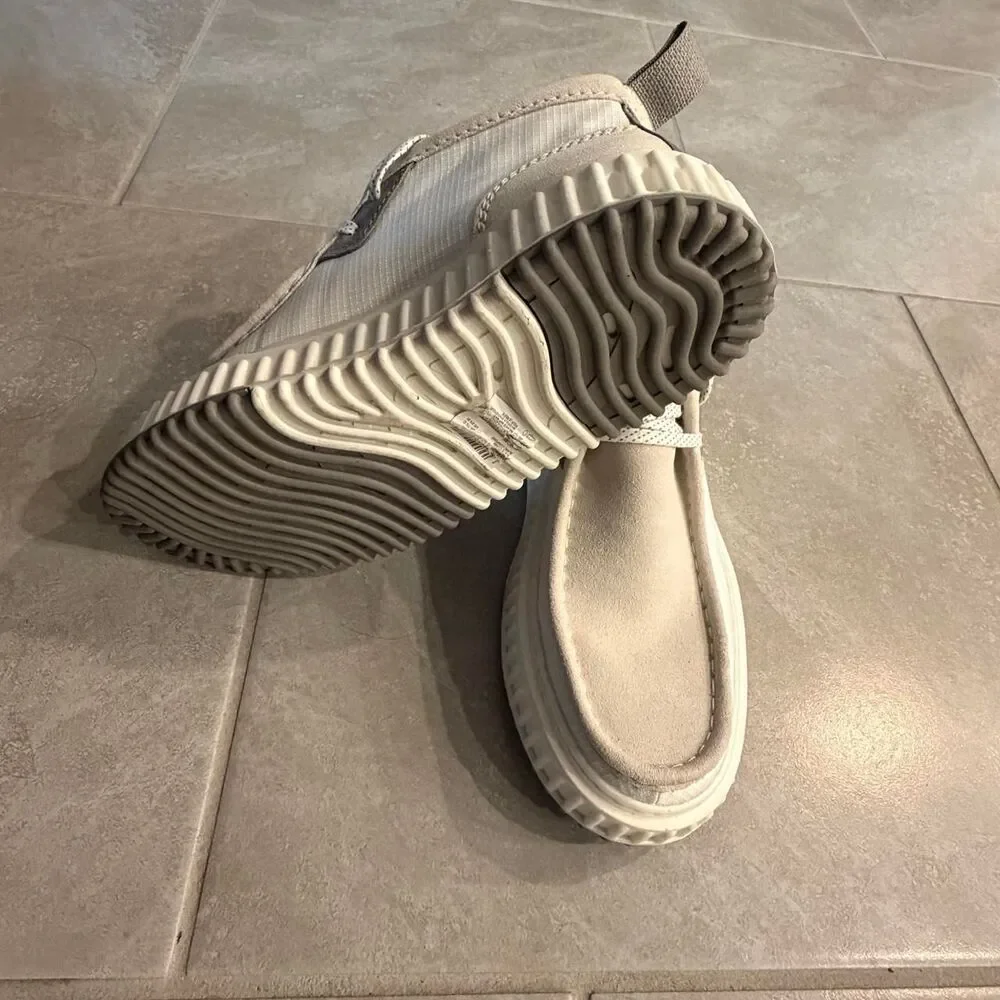 Clarks Men's Cream and Tan Trainers